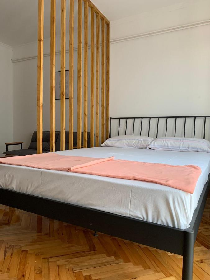 Comfy Studio - 1 Minute Walk To Delta Planet Ni Exterior foto