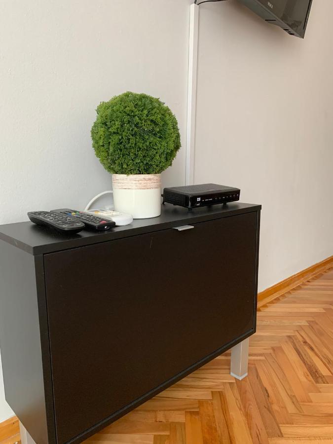 Comfy Studio - 1 Minute Walk To Delta Planet Ni Exterior foto